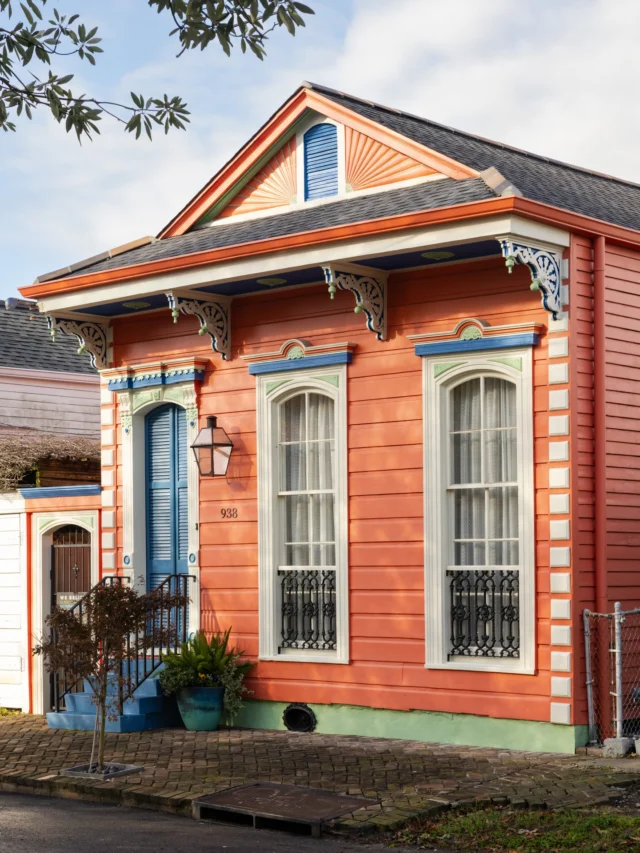 As Mardi Gras season fills the streets with energy, we couldn’t resist sharing a sneak peek of this Bywater project.

Color has always had a place in New Orleans architecture, reflecting the joy woven into our city’s culture. Homes become part of the celebration, adding vibrancy to the historic neighborhoods we love.

More from this project coming soon. Until then, Happy Mardi Gras 💜💛💚

📷 @lsteffan